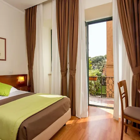 Otel Grazioli 4*